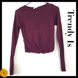 $  3/$15 TrendyIs:Size:M/Burgundy Ribbed Longsleeve Top
